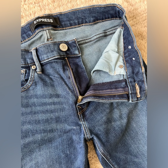 Express Mid Rise Dark Wash Skinny Jeans - Picture 6 of 6